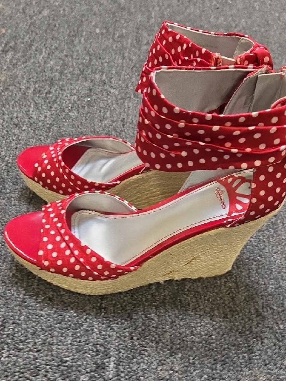 Fergalious Red Polka Dot Ankle-Wrap Women’s Sandals - Picture 7 of 7